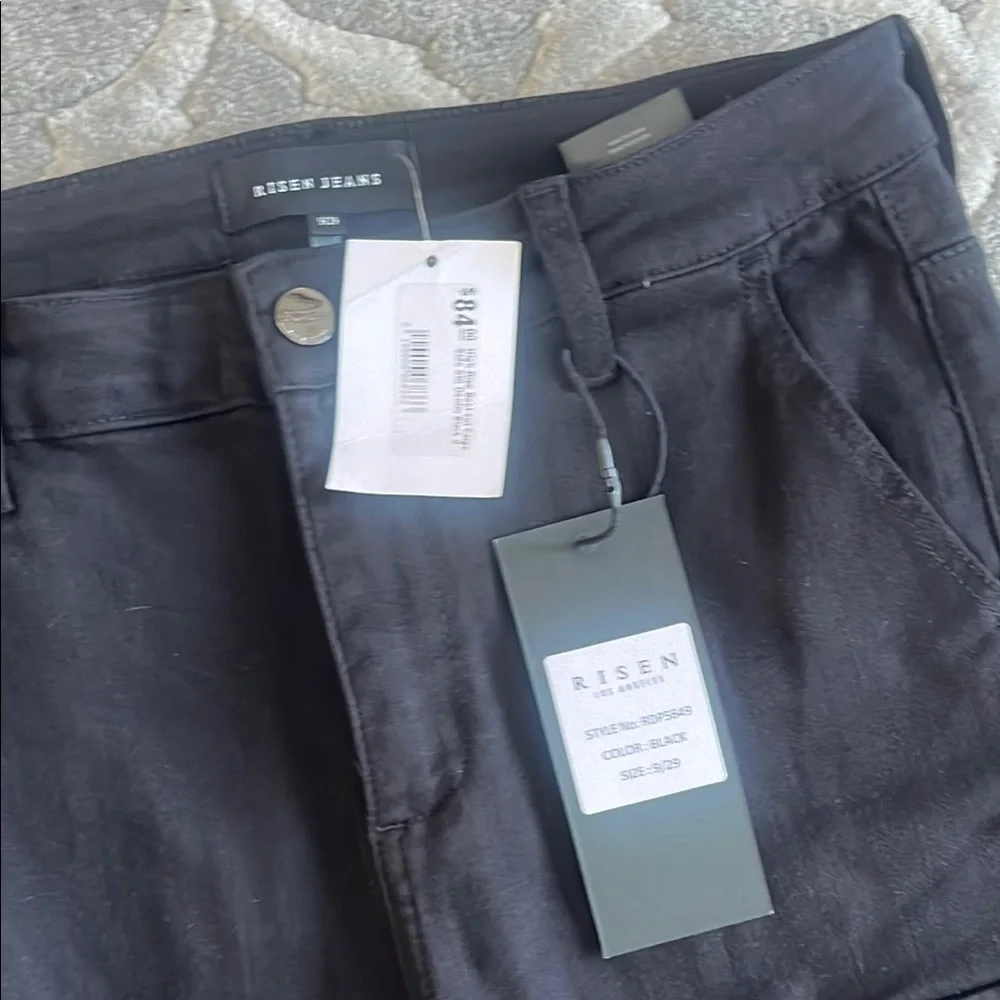 Elegant Black Wide Leg Jeans for Women - Picture 2 of 8
